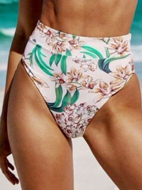 ▪️Monday Swimwear Sorrento Bottom Peach Floralento Bottom